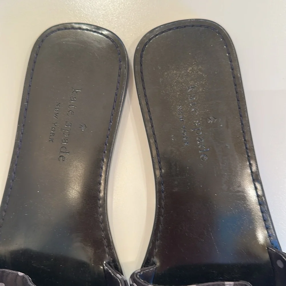 Barely Worn Kate Spade Black Sandals Casual Comfort. Looks New. Size 38.